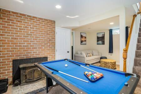 Harpers Ferry Cabin Hot Tub, Deck, Fire Pit, Wifi Exterior foto